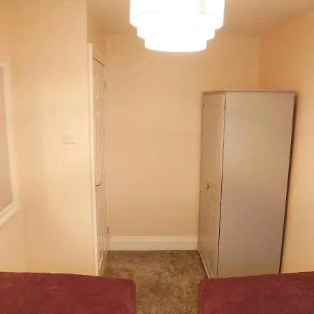 شقة City Centre, Recently Renovated 2 Bedroom Flat