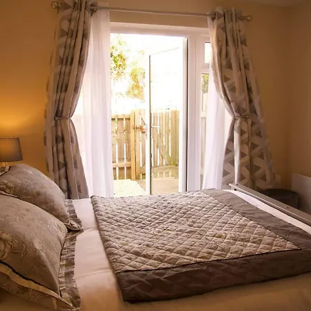 City Centre, Recently Renovated 2 Bedroom Flat Apartman York